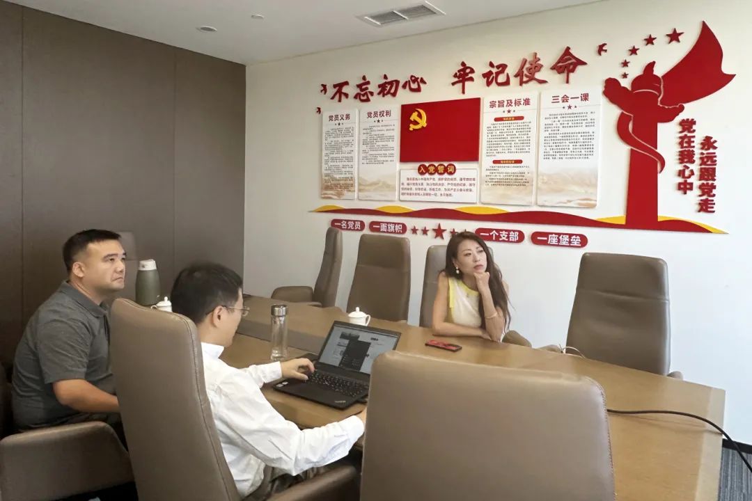 金飛鷹與萬(wàn)匯大數(shù)據(jù)合作洽談，共建醫(yī)療器械軟件全產(chǎn)業(yè)鏈服務(wù)?